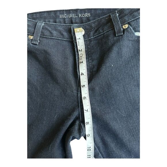 Michael Kors Women's Jean Size 4.  Dark blue rinse. Pocket detail. Like new - Picture 5 of 8